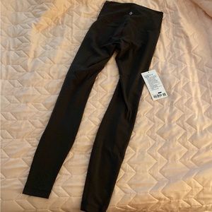 🔥Lululemon Wunder Train Tights 28” Dark Olive🔥